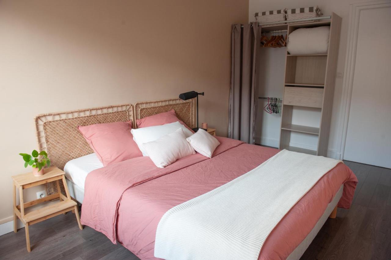 Appartement Spacieux Avec Balcon Et Parking 브레스트 외부 사진
